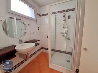  Appartement à louer 2 pièces 57 m²