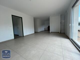  Maison à louer 3 pièces 73 m²