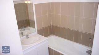  Appartement à louer 2 pièces 46 m²