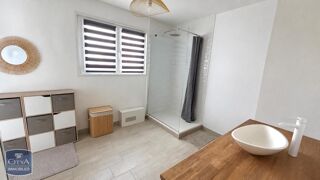  Appartement à louer 2 pièces 55 m²