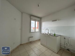  Appartement à louer 3 pièces 66 m²