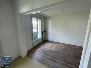  Appartement à louer 4 pièces 78 m²