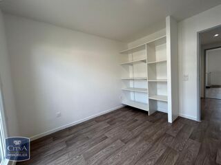  Appartement à louer 3 pièces 64 m²
