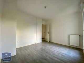  Appartement � louer 4 pi�ces 81 m�