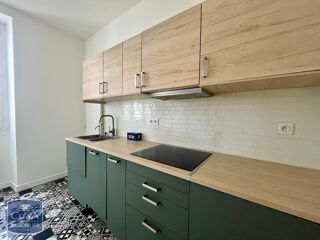  Appartement à louer 3 pièces 72 m²