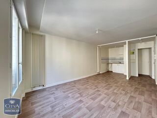  Appartement à louer 2 pièces 39 m²