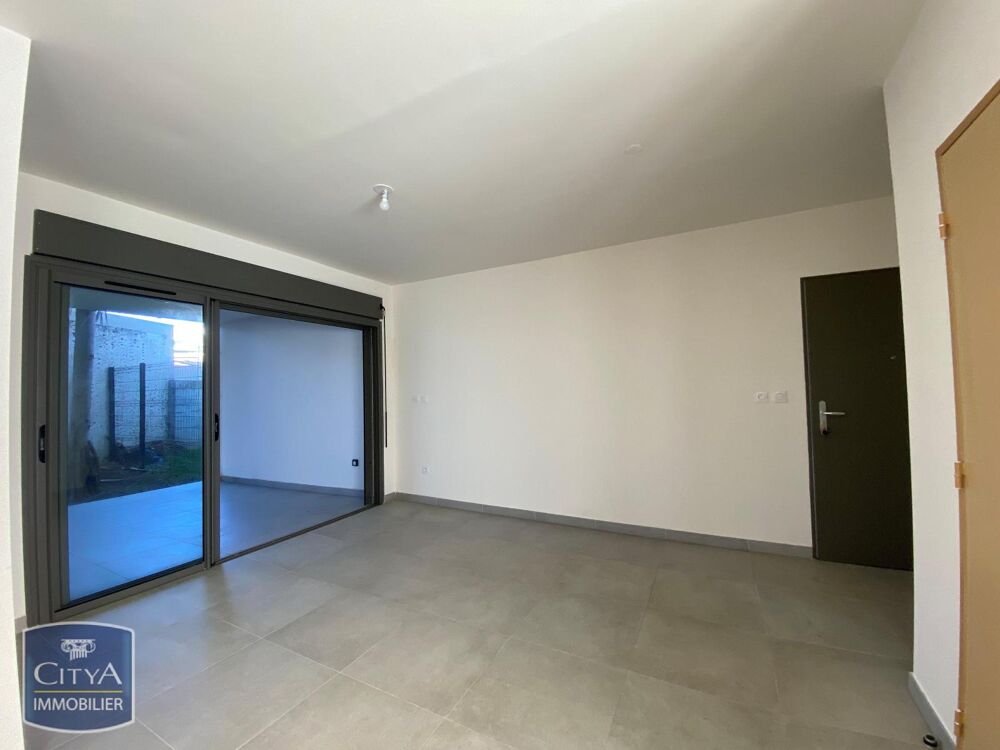 location Appartement - 3 pièce(s) - 58 m² Saint-Benoît (97470)