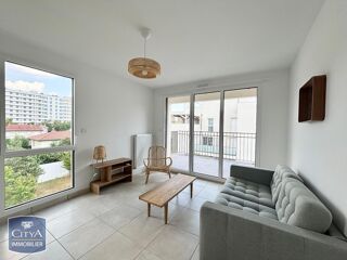  Appartement à louer 3 pièces 62 m²
