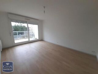  Appartement à louer 3 pièces 70 m²