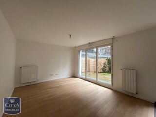  Appartement à louer 4 pièces 88 m²