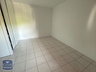  Appartement à louer 2 pièces 51 m²
