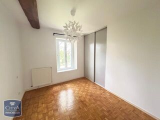  Appartement à louer 4 pièces 123 m²