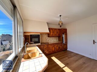  Appartement à louer 3 pièces 87 m²