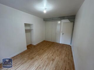  Appartement à louer 2 pièces 58 m²