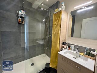  Appartement à louer 2 pièces 49 m²