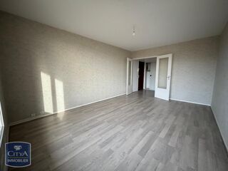 Appartement à louer 4 pièces 78 m² Gerzat