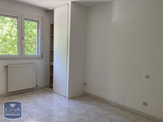  Appartement à louer 3 pièces 58 m²