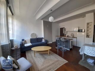  Appartement à louer 2 pièces 40 m²