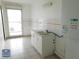  Appartement à louer 4 pièces 89 m²
