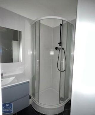  Appartement à louer 2 pièces 50 m²