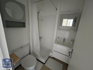  Appartement à louer 1 pièce 17 m²