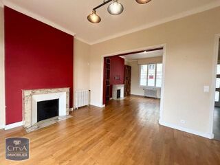  Maison à louer 5 pièces 161 m²