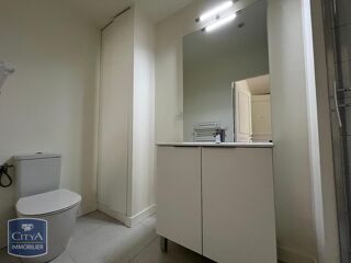  Appartement à louer 1 pièce 25 m²