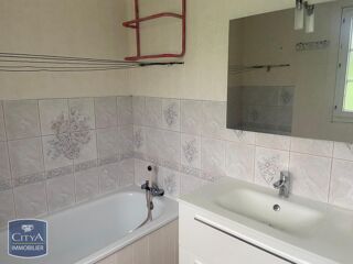  Maison à louer 4 pièces 104 m²
