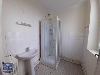  Appartement à louer 2 pièces 59 m²