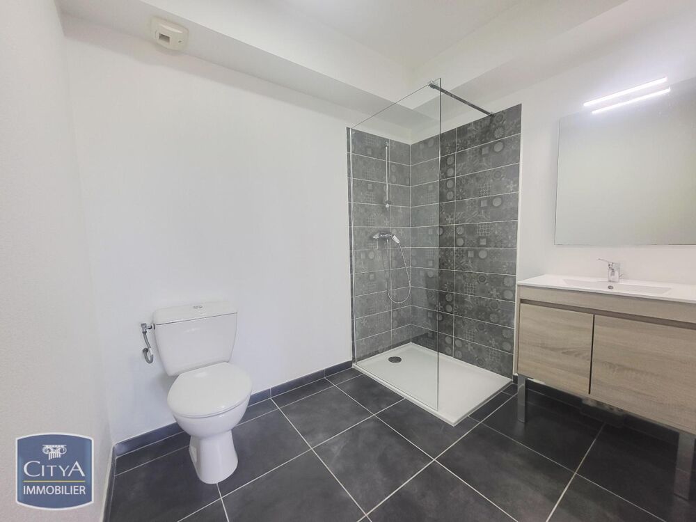 location Appartement - 1 pièce(s) - 34 m² Fréjus (83600)