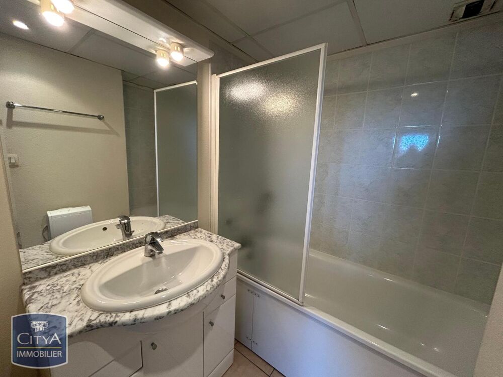location Appartement - 2 pièce(s) - 42 m² Uzès (30700)