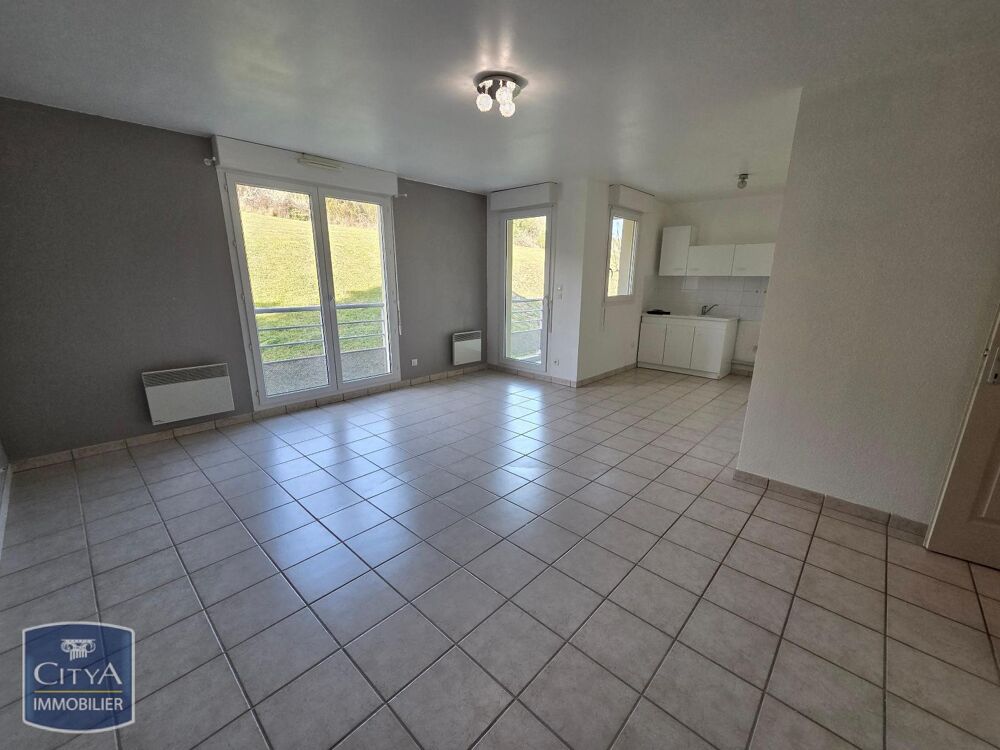 À LOUER : Appartement T3 situé rue de Bizaleix à Issoire....