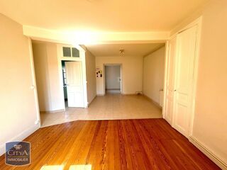  Appartement à louer 3 pièces 65 m²