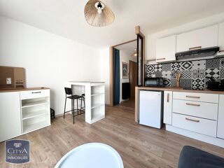  Appartement à louer 1 pièce 21 m²