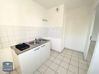  Appartement à louer 3 pièces 63 m²