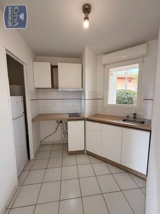  Appartement à louer 2 pièces 55 m²