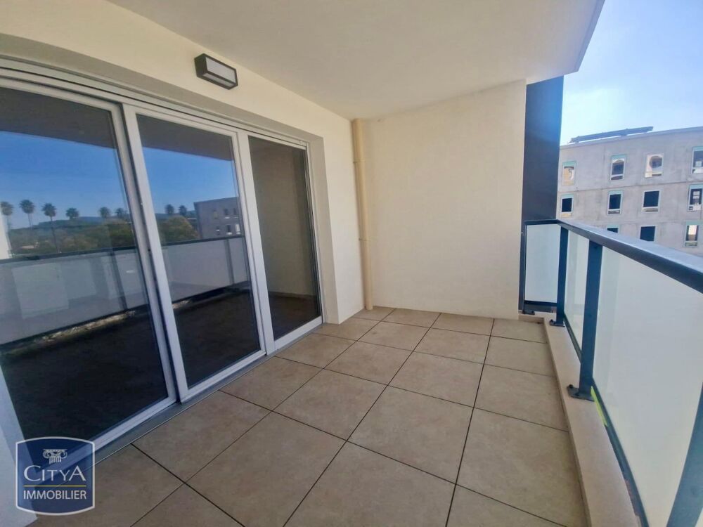 location Appartement - 2 pièce(s) - 45 m² Hyères (83400)