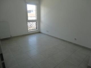  Appartement � louer 2 pi�ces 39 m� Decines charpieu