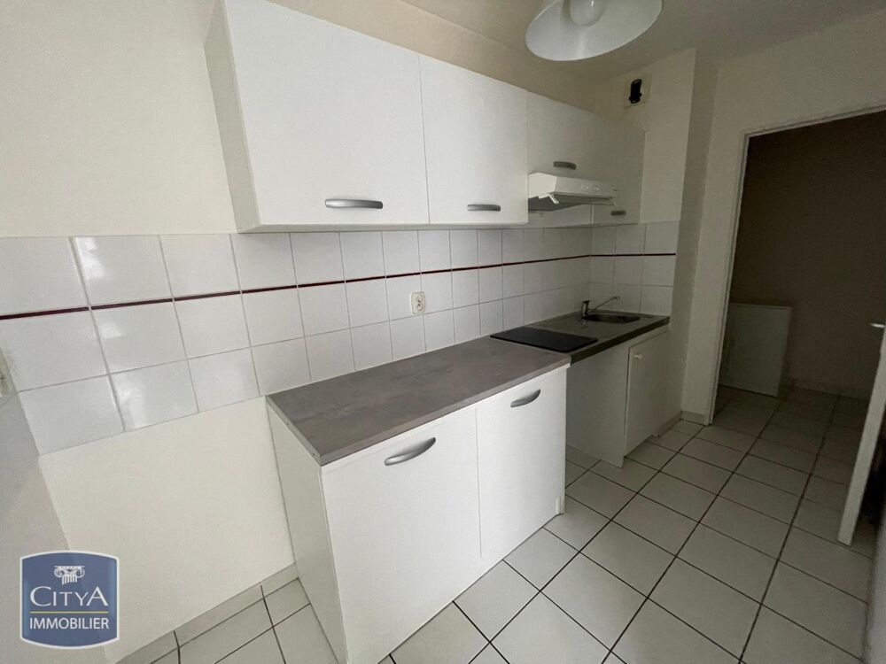 location Appartement - 2 pièce(s) - 55 m² Saint-Michel (16470)