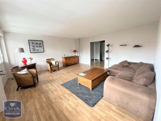  Appartement à louer 4 pièces 95 m²