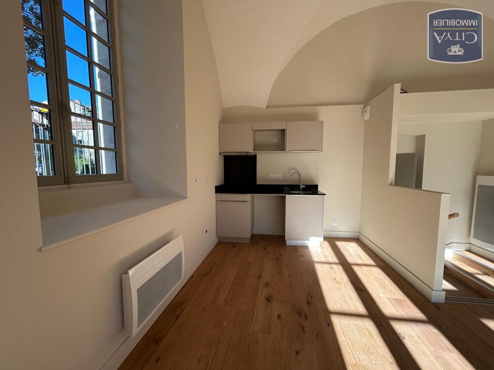 location Appartement - 2 pièce(s) - 50 m² Dole (39100)