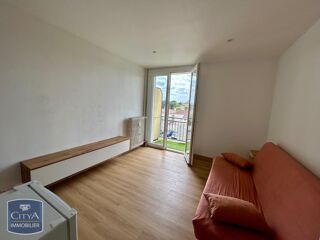  Appartement à louer 1 pièce 17 m²