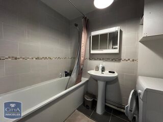  Appartement à louer 2 pièces 50 m²