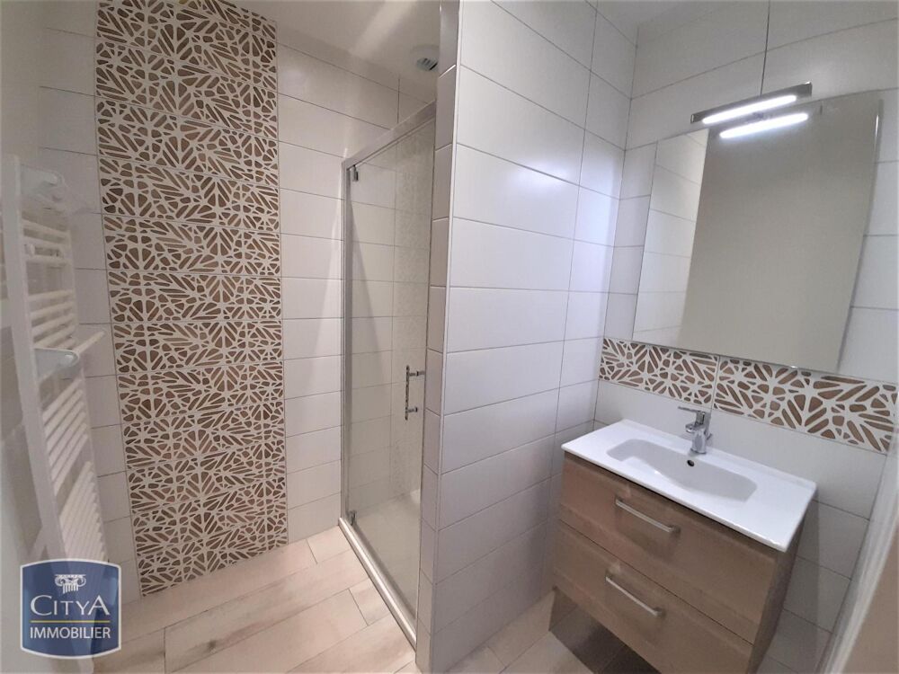 location Maison - 3 pièce(s) - 96 m² Fay (72550)