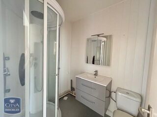  Appartement à louer 2 pièces 48 m²