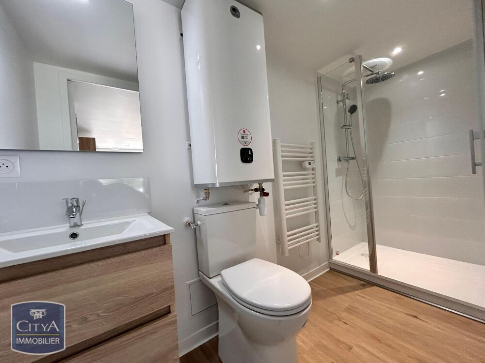 location Appartement - 1 pièce(s) - 17 m² Changé (53810)