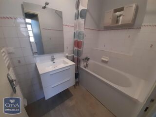  Appartement à louer 1 pièce 32 m²
