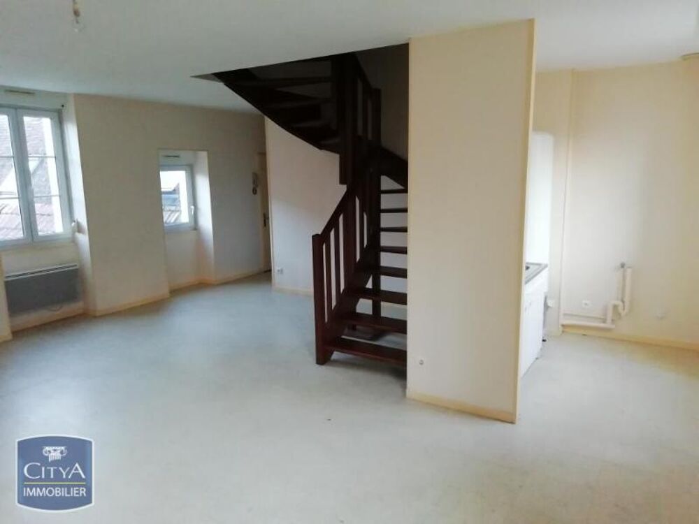 location Appartement - 3 pièce(s) - 62 m² Saint-Amand-Montrond (18200)