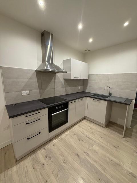  Appartement � louer 2 pi�ces 60 m�