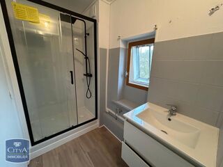  Appartement à louer 2 pièces 45 m²